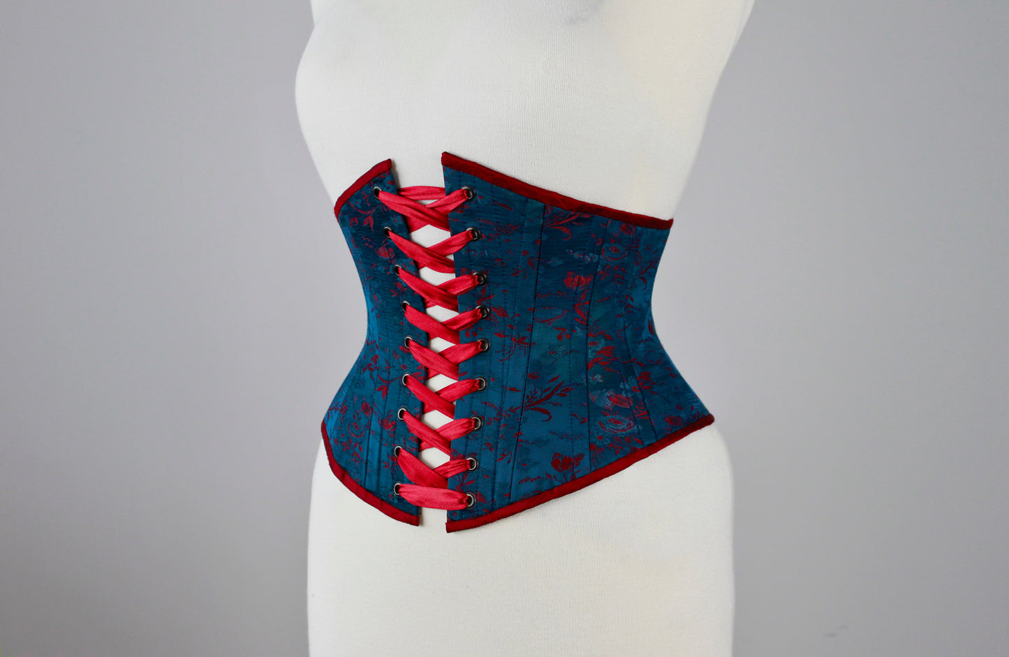 Victorian Under bust Corset